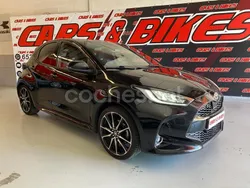 Negro Usado 2022 Toyota Yaris Hybrid Sport Berlina | 18.995 € (Precio justo)