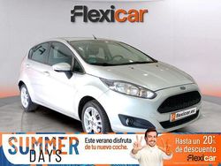 Gris / plata Usado 2017 Ford Fiesta Trend Utilitario | 8290 € (Precio justo)
