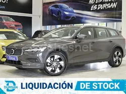 Marrón Usado 2024 Volvo V60 CC Core Familiar | 39.490 € (Precio justo)