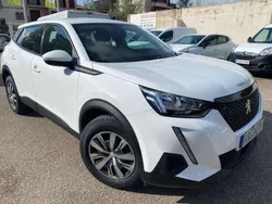 Blanco Usado 2021 Peugeot 2008 Active SUV | 15.400 € (Precio justo)