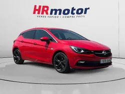Rojo Usado 2016 Opel Astra Dynamic Berlina | 8990 € (Precio justo)