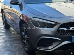 Gris / plata Usado 2023 Mercedes GLA250 SUV | 39.000 € (Buen precio)