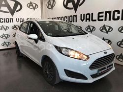 Blanco Usado 2014 Ford Fiesta Titanium Berlina | 6999 €