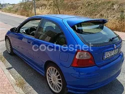 Azul Usado 2002 MG ZR Utilitario | 3600 €