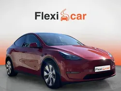 Rojo Usado 2021 Tesla Model Y Performance SUV | 28.490 € (Precio justo)