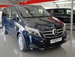 Mercedes V220
