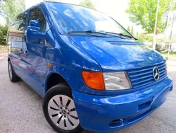 Azul Usado 2000 Mercedes V220 Monovolumen | 10.700 €