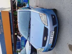 Gris Usado 2004 Ford C-MAX Ghia Monovolumen | 2250 € (Precio justo)