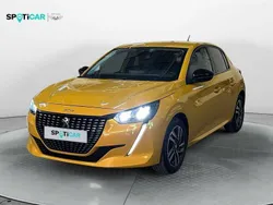 Amarillo Usado 2022 Peugeot 208 Allure Utilitario | 11.995 € (Precio justo)