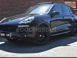 Negro Usado 2017 Porsche Cayenne Platinum Edition SUV | 43.890 € (Caro)