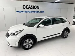 Blanco Usado 2019 Kia Niro SUV | 20.300 € (Un poco caro)