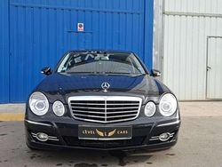 Negro Usado 2008 Mercedes E200 Avantgarde Berlina | 9900 €