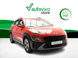 Rojo Usado 2023 Hyundai Kona SUV | 23.100 € (Precio justo)