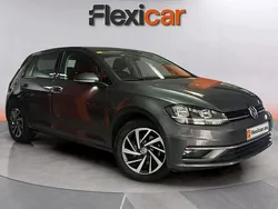 Gris Usado 2018 VW Golf VII Advance Berlina | 13.490 € (Buen precio)