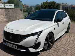 Blanco Usado 2023 Peugeot 308 GT Berlina | 27.990 € (Precio justo)