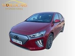 Rojo Usado 2022 Hyundai Ioniq 6 Berlina | 19.295 € (Super precio)