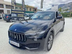 Negro Usado 2017 Maserati Levante GranLusso SUV | 34.999 € (Caro)