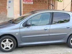 Gris / plata Usado 2006 Peugeot 206 Berlina | 1800 € (Super precio)