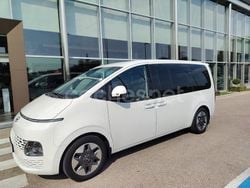 Blanco Usado 2022 Hyundai Staria Van | 39.990 € (Precio justo)