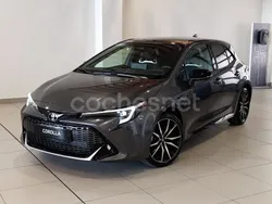 Gris / plata Nuevo 2025 Toyota Corolla Berlina | 29.500 € (Precio justo)