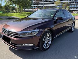Granate Usado 2018 VW Passat Sportline Berlina | 16.500 € (Caro)