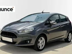 Gris / plata Usado 2017 Ford Fiesta Titanium Utilitario | 8900 € (Precio justo)