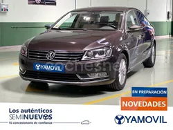 Gris Usado 2011 VW Passat Advance Berlina | 9950 € (Precio justo)