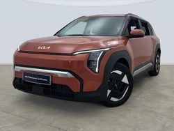 Naranja Usado 2025 Kia EV3 SUV | 33.495 € (Super precio)