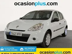 Blanco Usado 2011 Renault Clio II Authentique Utilitario | 4000 € (Buen precio)
