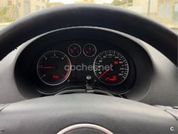 Gris / plata Usado 2004 Audi A3 Ambition Berlina | 2900 € (Precio justo)
