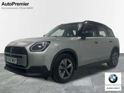 Plateado Usado 2024 Mini One D Countryman Essential SUV | 35.850 € (Precio justo)