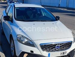 Blanco Usado 2014 Volvo V40 CC Momentum Familiar | 5900 €