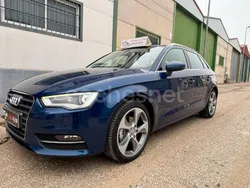 Azul Usado 2013 Audi A3 Sportback Ambition Berlina | 13.999 € (Precio justo)
