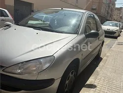 Gris / plata Usado 2000 Peugeot 206 Berlina | 2600 € (Precio justo)