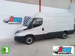 Blanco Usado 2016 Iveco Daily Van | 23.400 €
