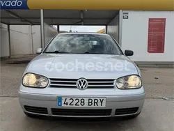 Gris / plata Usado 2002 VW Golf IV Highline Berlina | 3500 € (Precio justo)