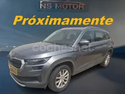 Gris / plata Usado 2022 Skoda Kodiaq Style SUV | 26.900 € (Precio justo)