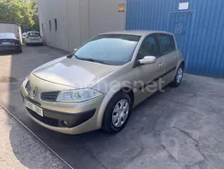 Beige Usado 2006 Renault Mégane II Dynamique Berlina | 3500 € (Precio justo)