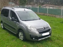Gris / plata Usado 2016 Citroën Berlingo XTR Monovolumen | 11.990 € (Caro)