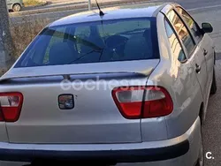 Gris / plata Usado 2002 Seat Cordoba Stella Berlina | 3100 € (Un poco caro)