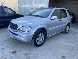 Gris Usado 2002 Mercedes ML270 SUV | 2850 €