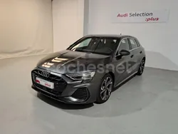 Gris / plata Usado 2024 Audi A3 Sportback e-tron S-Line Berlina | 35.500 € (Caro)