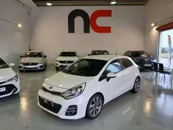 Blanco Usado 2016 Kia Rio Utilitario | 10.500 € (Precio justo)