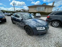 Azul Usado 2005 Audi A8 Berlina | 9800 €