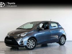 Gris Usado 2020 Toyota Yaris Active Berlina | 12.900 € (Precio justo)