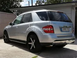 Gris / plata Usado 2006 Mercedes ML320 SUV | 11.000 € (Precio justo)
