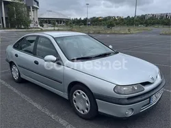 Gris / plata Usado 2000 Renault Laguna Berlina | 2100 €