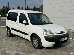 Blanco Usado 2009 Peugeot Partner Tepee Monovolumen | 4750 € (Precio justo)