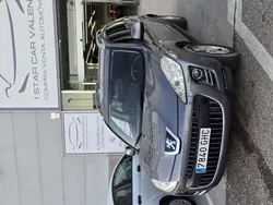 Gris / plata Usado 2008 Peugeot 4007 Premium SUV | 6700 € (Precio justo)