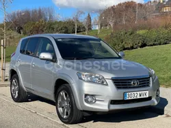 Gris / plata Usado 2011 Toyota RAV4 Executive SUV | 12.800 € (Buen precio)